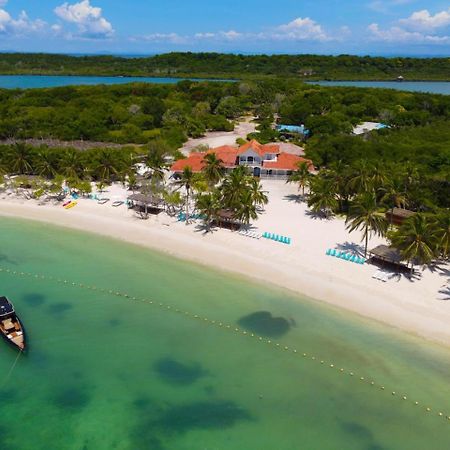 Hotel Agua Azul Beach Resort Hatillo Экстерьер фото