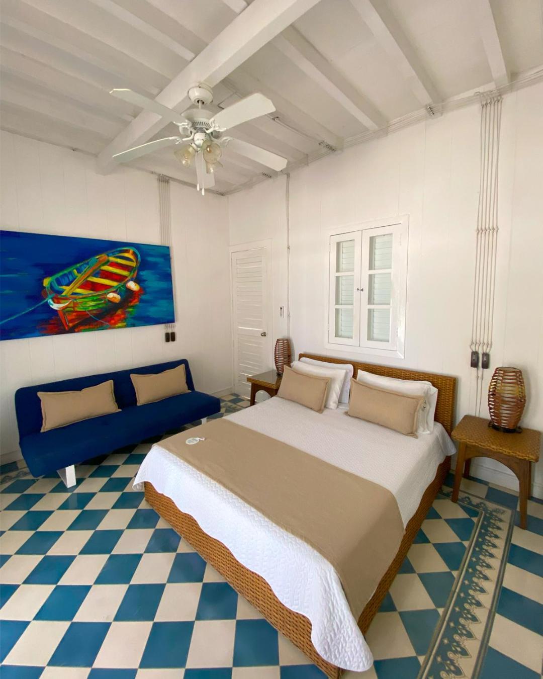 Hotel Agua Azul Beach Resort Hatillo Экстерьер фото